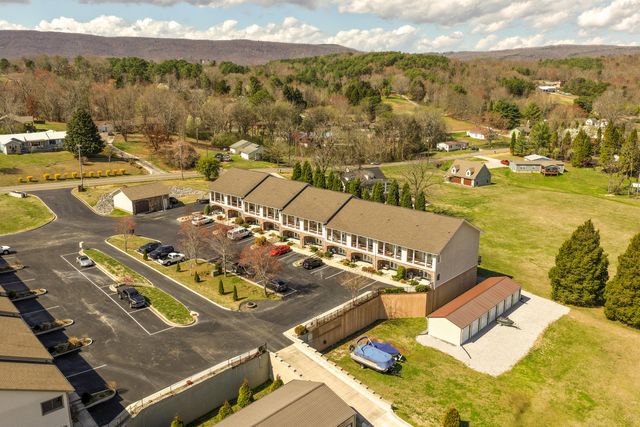 1235 New Lake Road Unit 5, Spring City, TN 37381