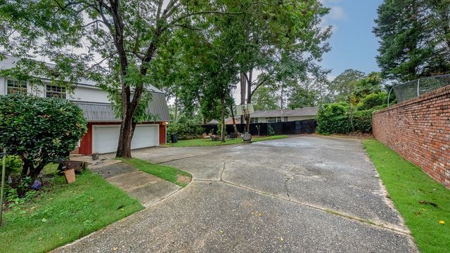 2860 Cromwell Drive, Columbus, GA 31906