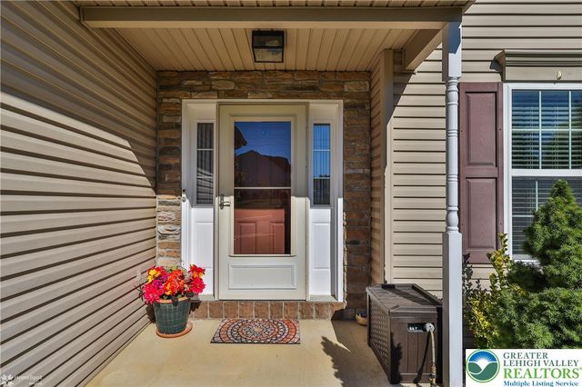 1573 Abigail Lane, Allentown City, PA 18104