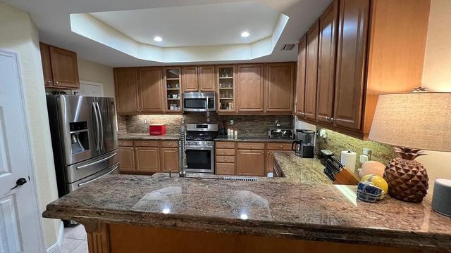 2889 BAYSHORE TRAILS DRIVE, Tampa, FL 33611