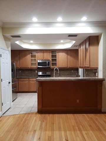 2889 BAYSHORE TRAILS DRIVE, Tampa, FL 33611