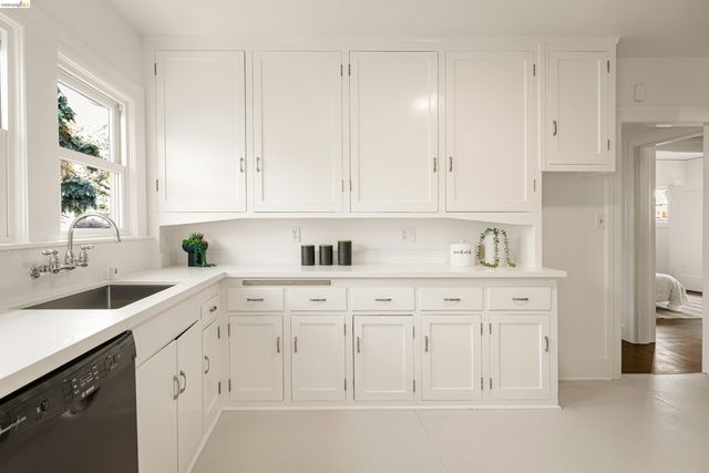 424 Key Blvd, Richmond, CA 94805