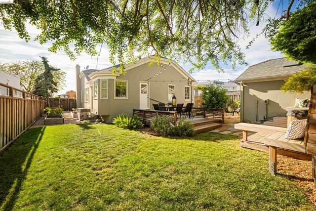 424 Key Blvd, Richmond, CA 94805