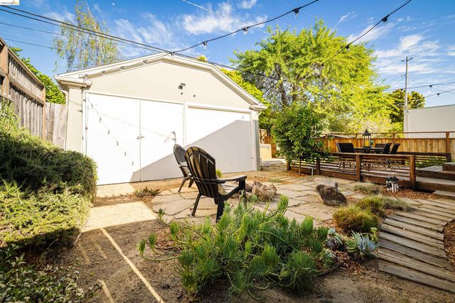 424 Key Blvd, Richmond, CA 94805