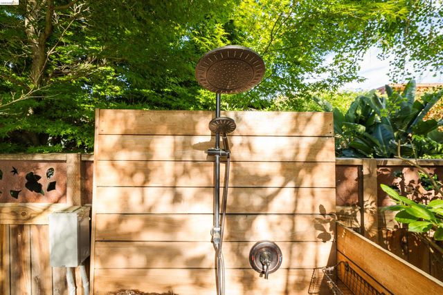 424 Key Blvd, Richmond, CA 94805