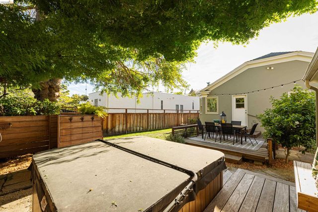 424 Key Blvd, Richmond, CA 94805