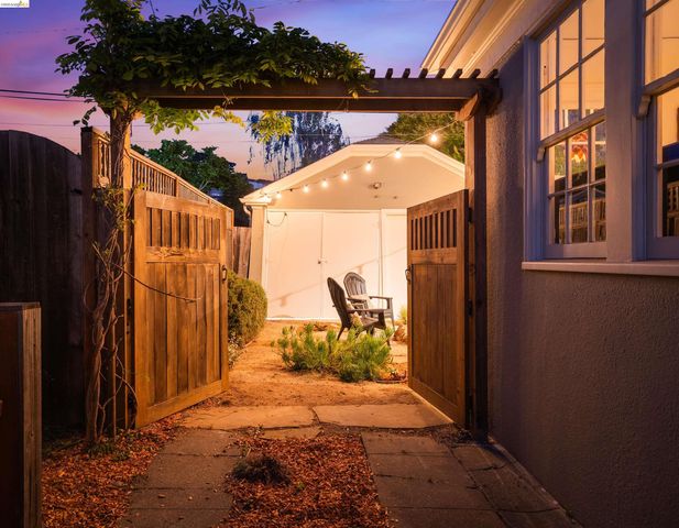 424 Key Blvd, Richmond, CA 94805