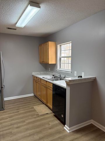 130 Venice Street, Summerville, SC 29483