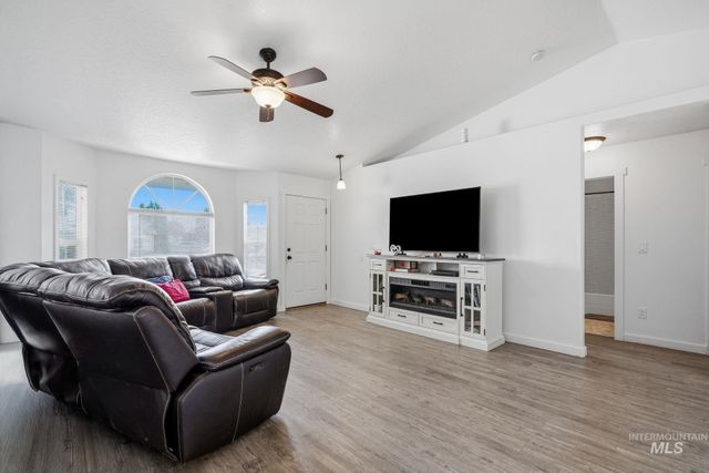 607 Laster St., Caldwell, ID 83607