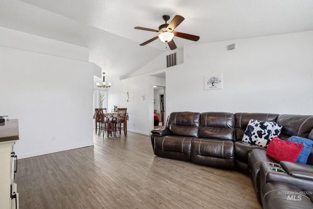 607 Laster St., Caldwell, ID 83607