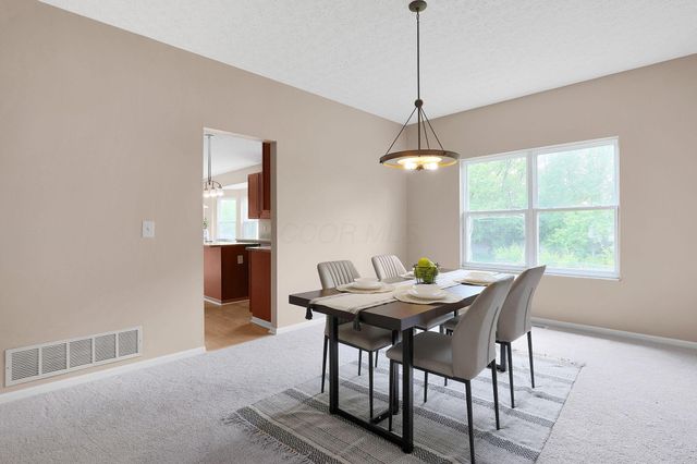 921 Mcmunn Street, Pickerington, OH 43147