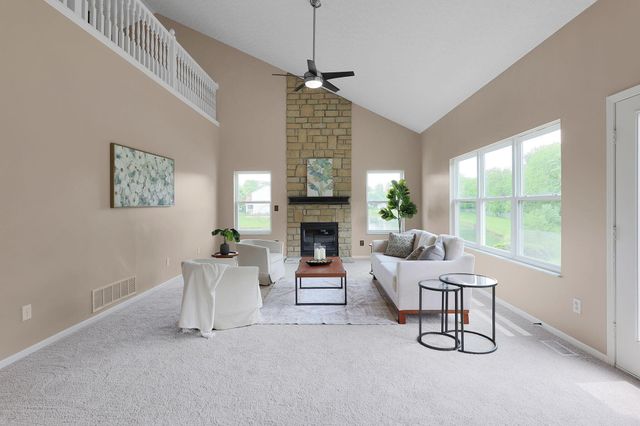 921 Mcmunn Street, Pickerington, OH 43147
