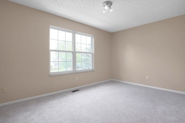921 Mcmunn Street, Pickerington, OH 43147