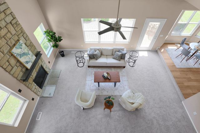 921 Mcmunn Street, Pickerington, OH 43147