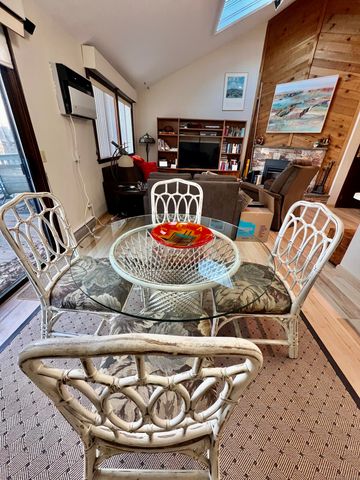 207 Ledge Drive, Torrington, CT 06790