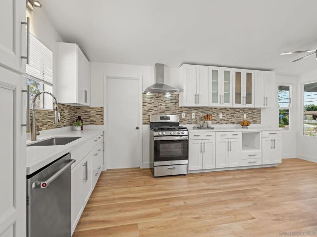 9342 Fermi Ave, San Diego, CA 92123