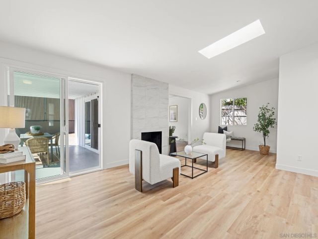 9342 Fermi Ave, San Diego, CA 92123