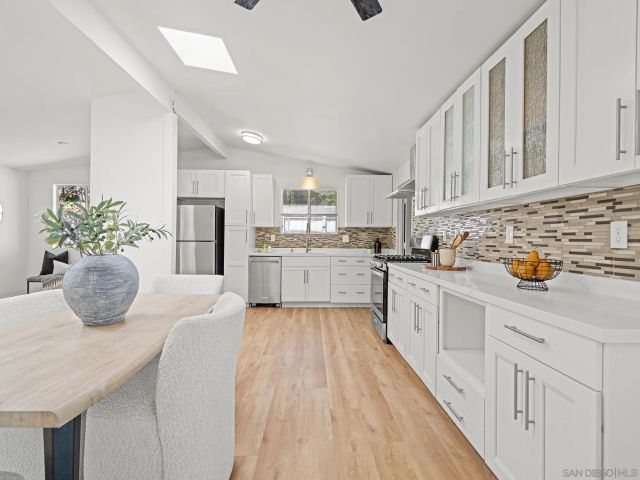 9342 Fermi Ave, San Diego, CA 92123