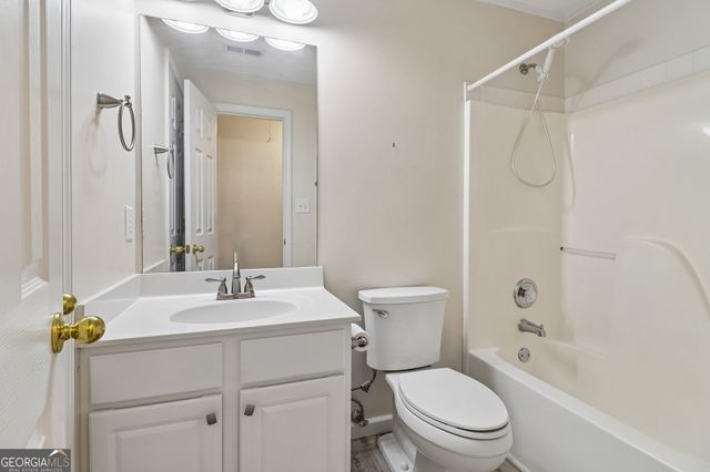105 Woodbrooke Court, Fayetteville, GA 30214