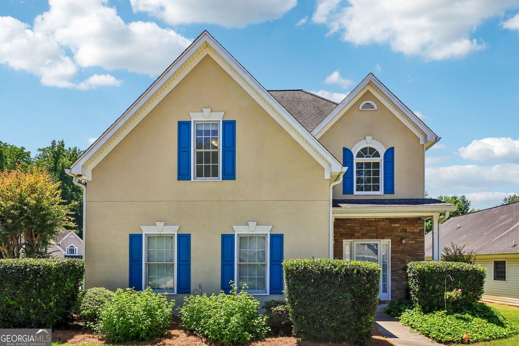 105 Woodbrooke Court, Fayetteville, GA 30214
