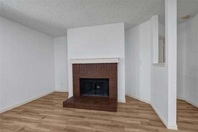 5132 Bedfordshire Drive, Fort Worth, TX 76135