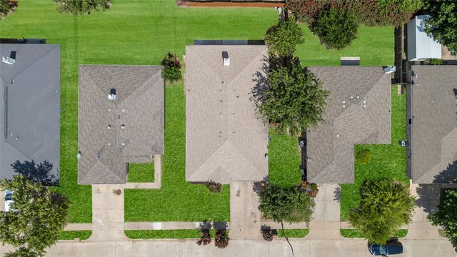 5132 Bedfordshire Drive, Fort Worth, TX 76135