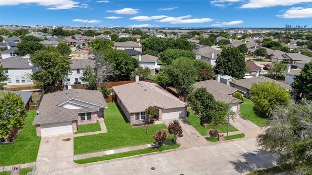 5132 Bedfordshire Drive, Fort Worth, TX 76135