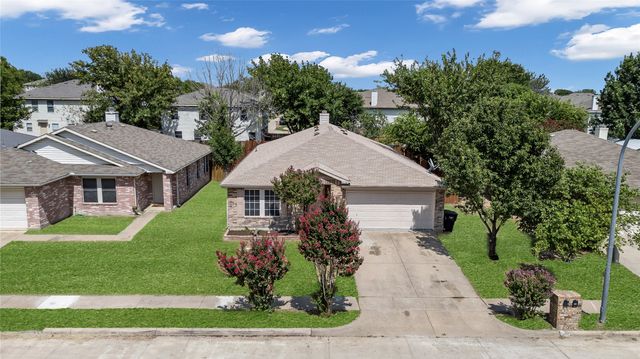 5132 Bedfordshire Drive, Fort Worth, TX 76135