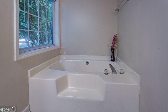 1295 Cornish Mountain Road, Covington, GA 30014