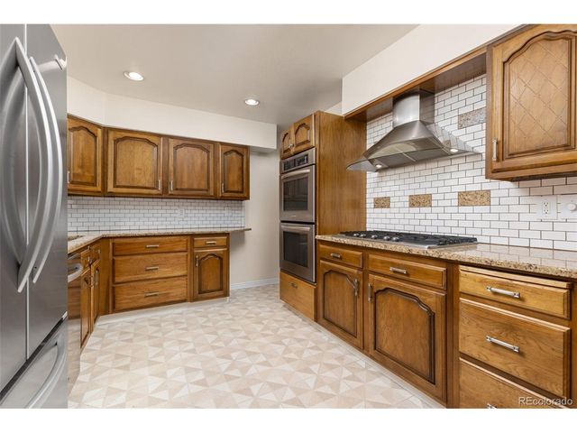 3064 S Zurich Ct, Denver, CO 80236