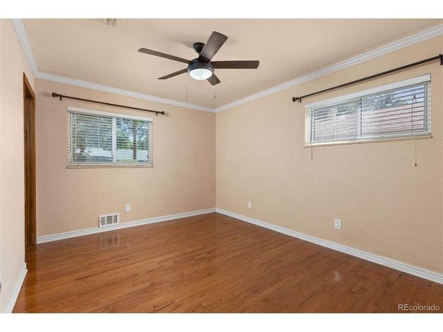3064 S Zurich Ct, Denver, CO 80236