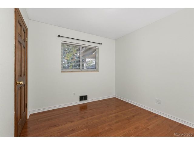 3064 S Zurich Ct, Denver, CO 80236