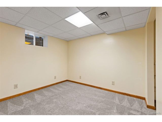 3064 S Zurich Ct, Denver, CO 80236