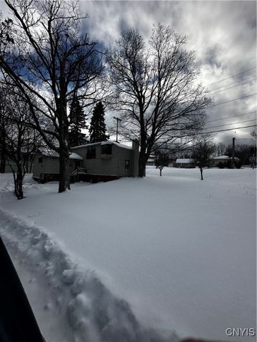 4880 Onondaga Road, Onondaga, NY 13215