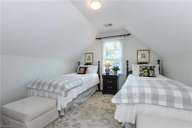 18 Heathrow Court, Greensboro, NC 27410