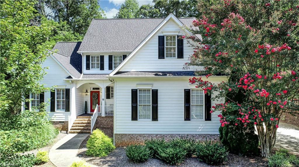 18 Heathrow Court, Greensboro, NC 27410