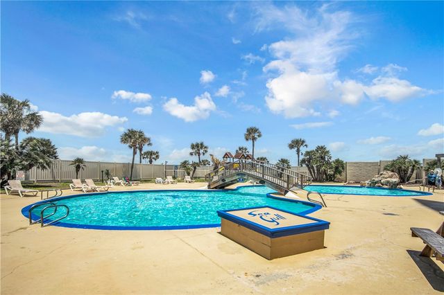 6649 Seacomber Dr 304, Port Aransas, TX 78373