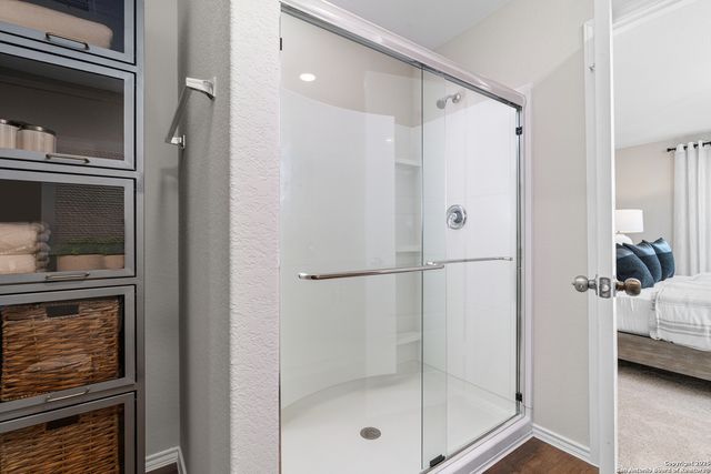 8254 Hamrick Circle, San Antonio, TX 78252