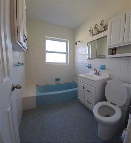 745 Schumann Drive, Sebastian, FL 32958