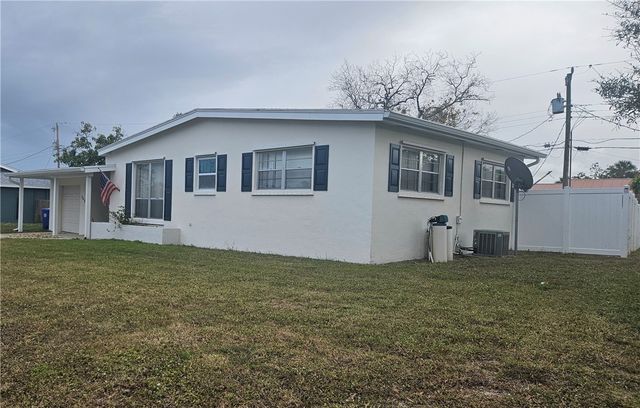 745 Schumann Drive, Sebastian, FL 32958