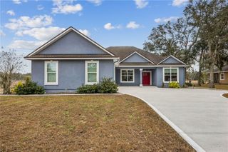 15 W Deerwood Circle, Woodbine, GA 31569