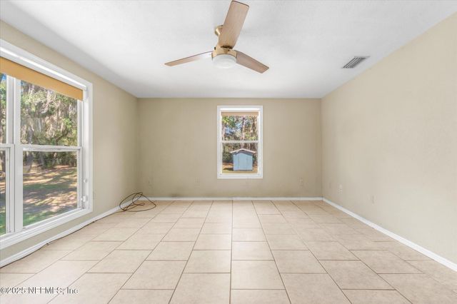 343 LAKE COMO Drive, Pomona Park, FL 32181