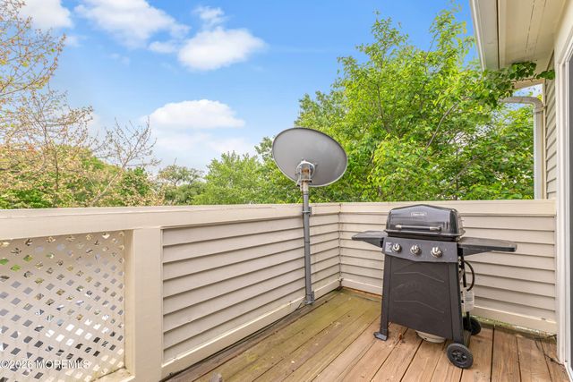 94 Briarwood Court, Howell, NJ 07731