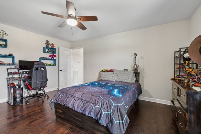 1031 Caballo Trl, Gallatin, TN 37066