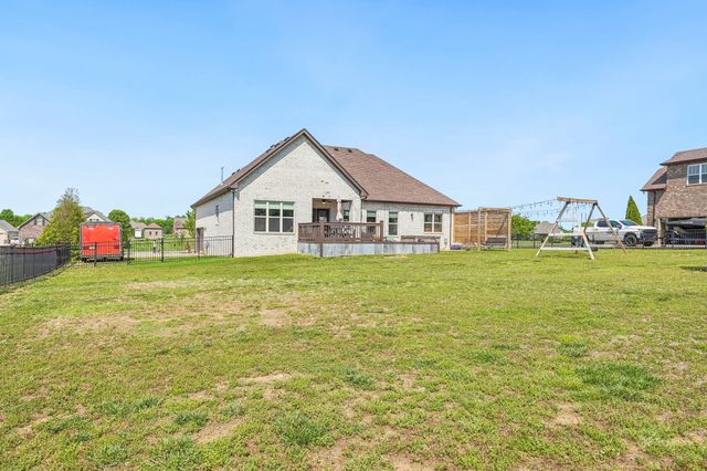 1031 Caballo Trl, Gallatin, TN 37066