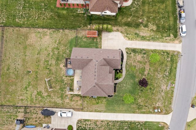 1031 Caballo Trl, Gallatin, TN 37066