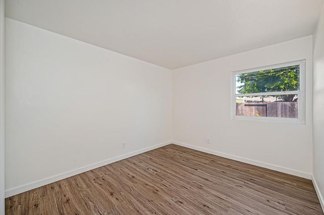 1132 Amberwood, Sacramento, CA 95864
