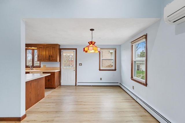 35 Ravenna Avenue, Salem, MA 01970