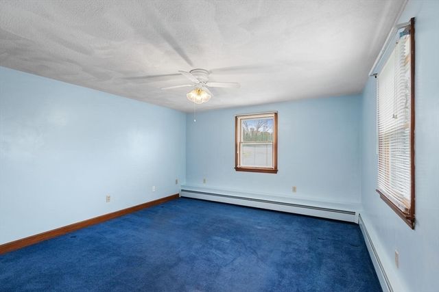 35 Ravenna Avenue, Salem, MA 01970