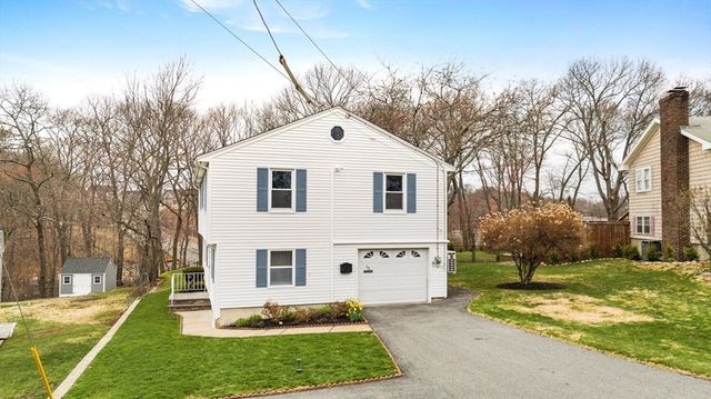 35 Ravenna Avenue, Salem, MA 01970